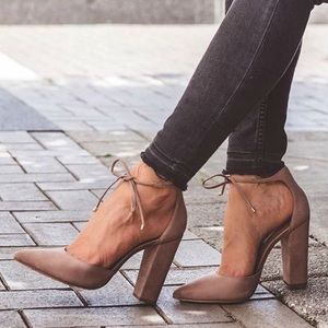 steve madden pamperd lace up pump